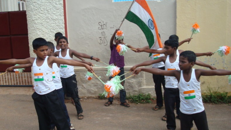 790;444;89b5da39e0569637bd2ed430b364114e4a94e379